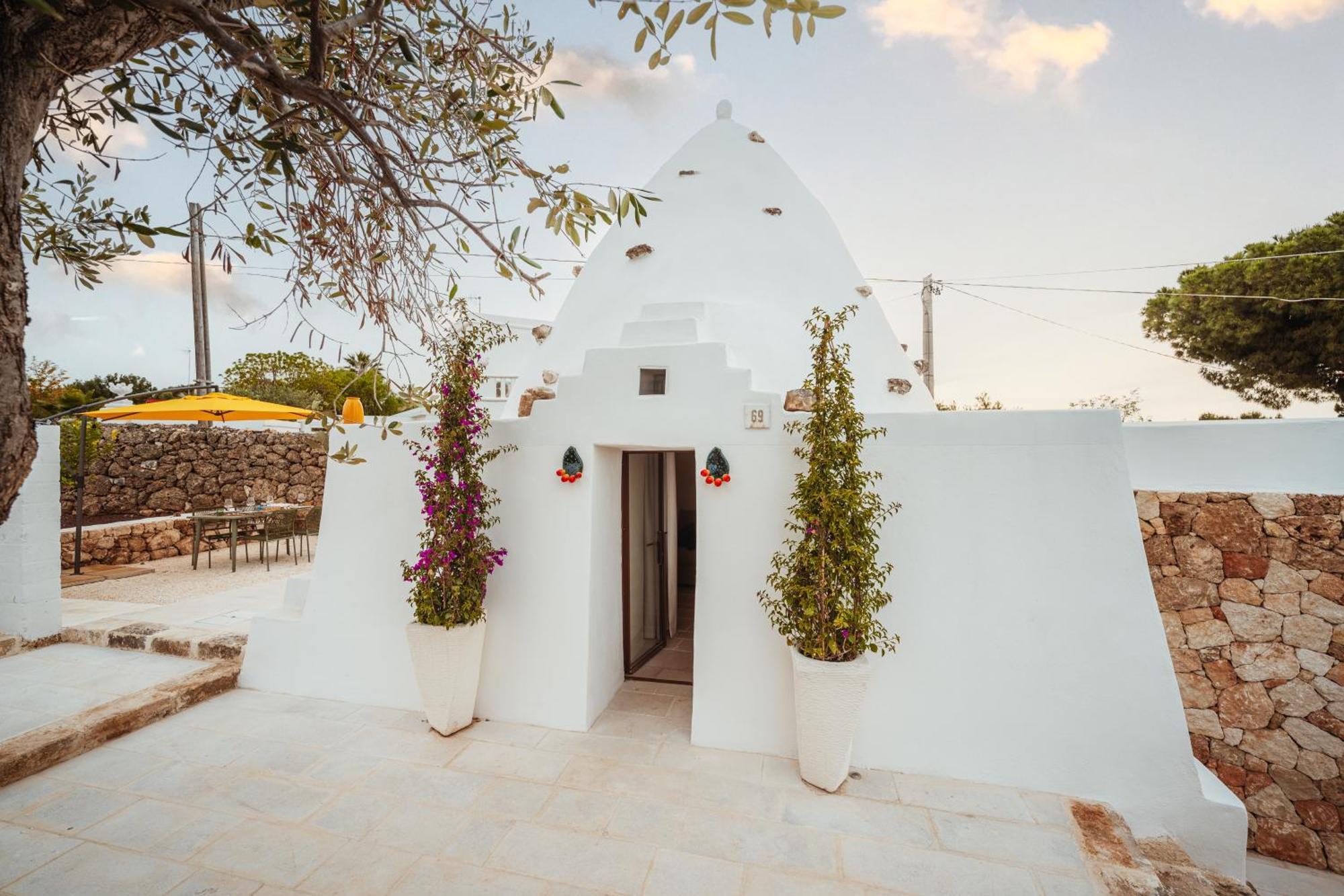 Trullomare & Pool - Housea Villa Polignano a Mare Exterior photo