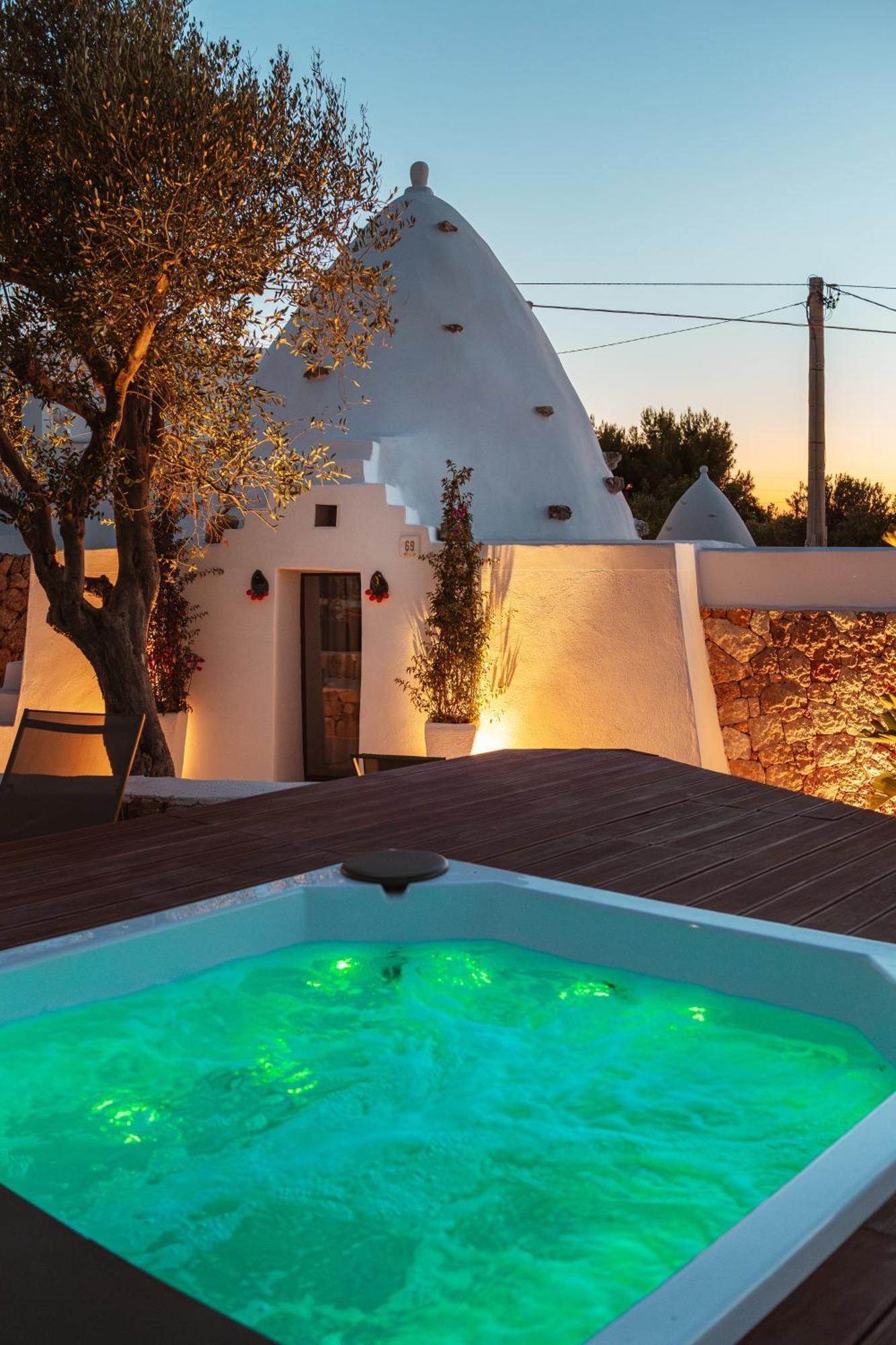 Trullomare & Pool - Housea Villa Polignano a Mare Exterior photo