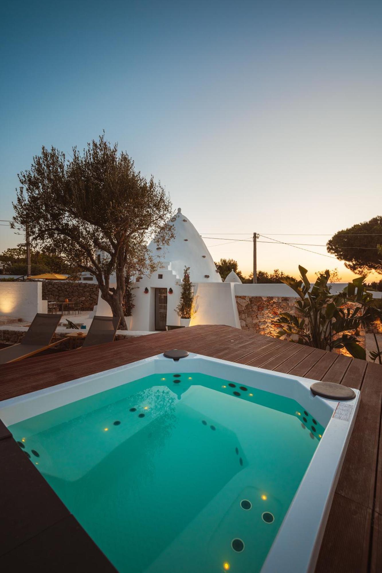 Trullomare & Pool - Housea Villa Polignano a Mare Exterior photo