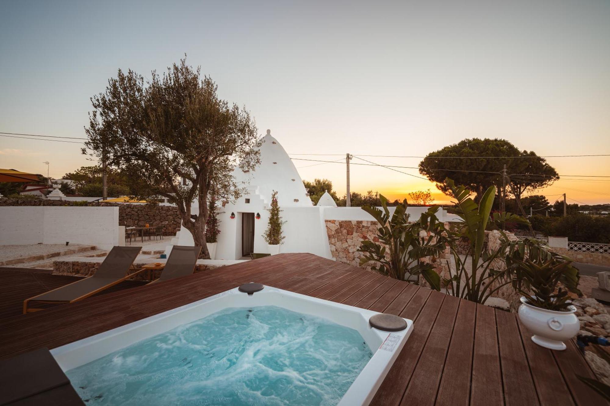 Trullomare & Pool - Housea Villa Polignano a Mare Exterior photo