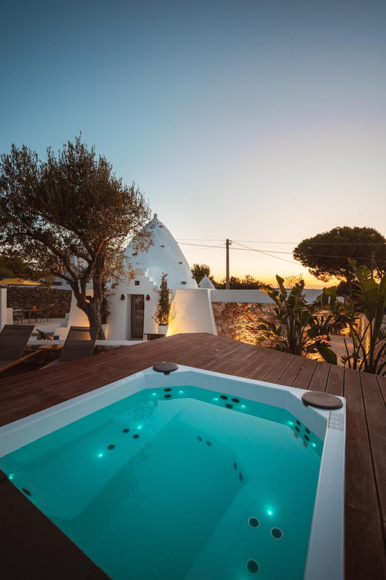 Trullomare & Pool - Housea Villa Polignano a Mare Exterior photo